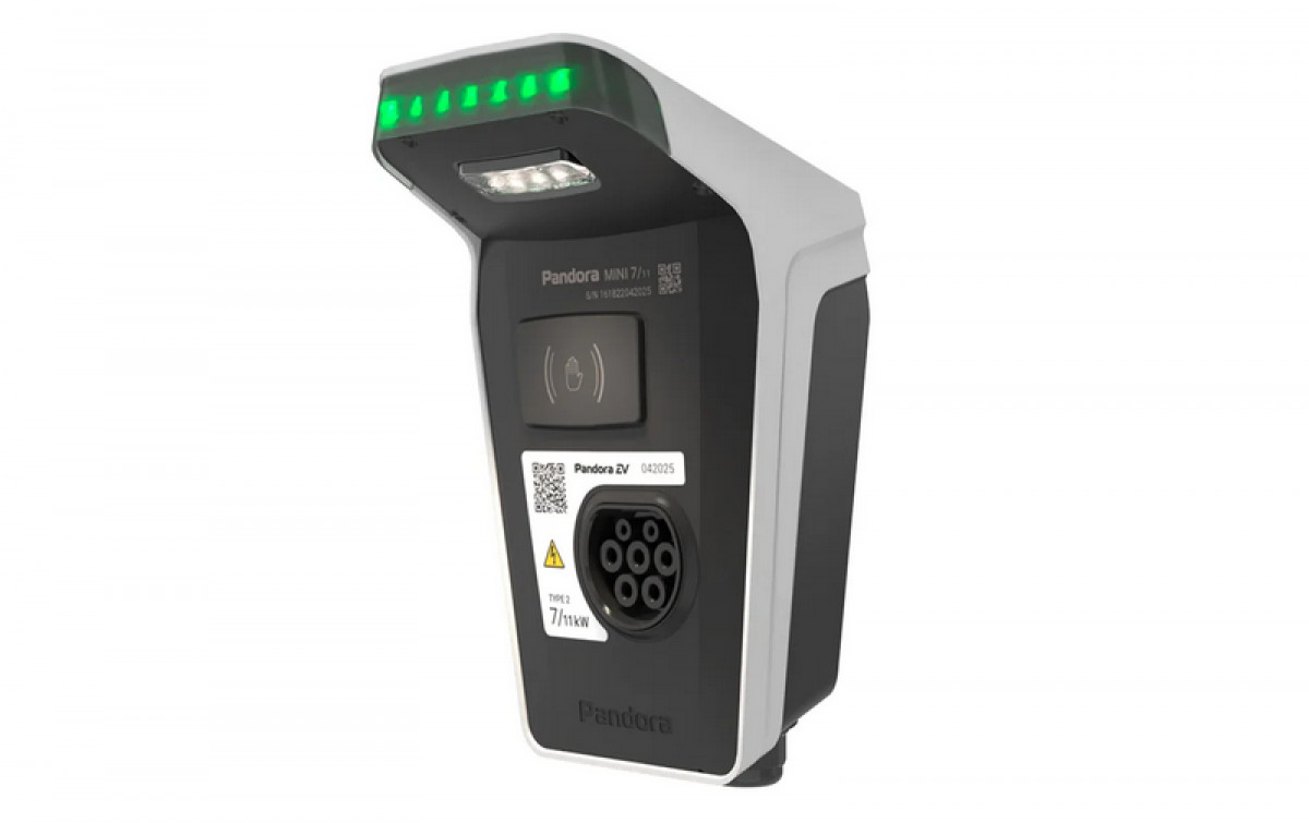 Зарядная станция для электромобилей  Pandora MINI 711