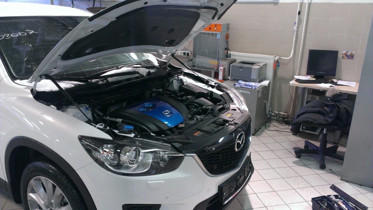 A-ENGINEERING Упоры капота для Mazda CX-5, 2011-2017 (2 амортизатора)