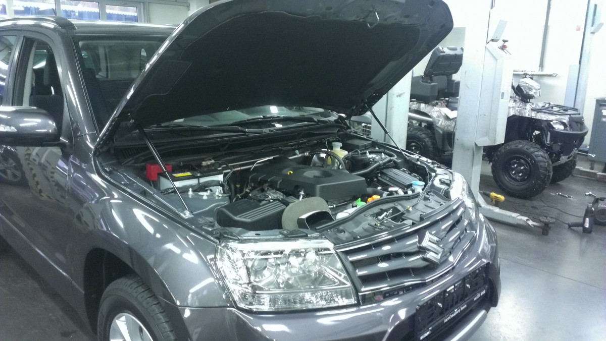 A-ENGINEERING Упоры капота для Suzuki Grand Vitara 2006-н.в.