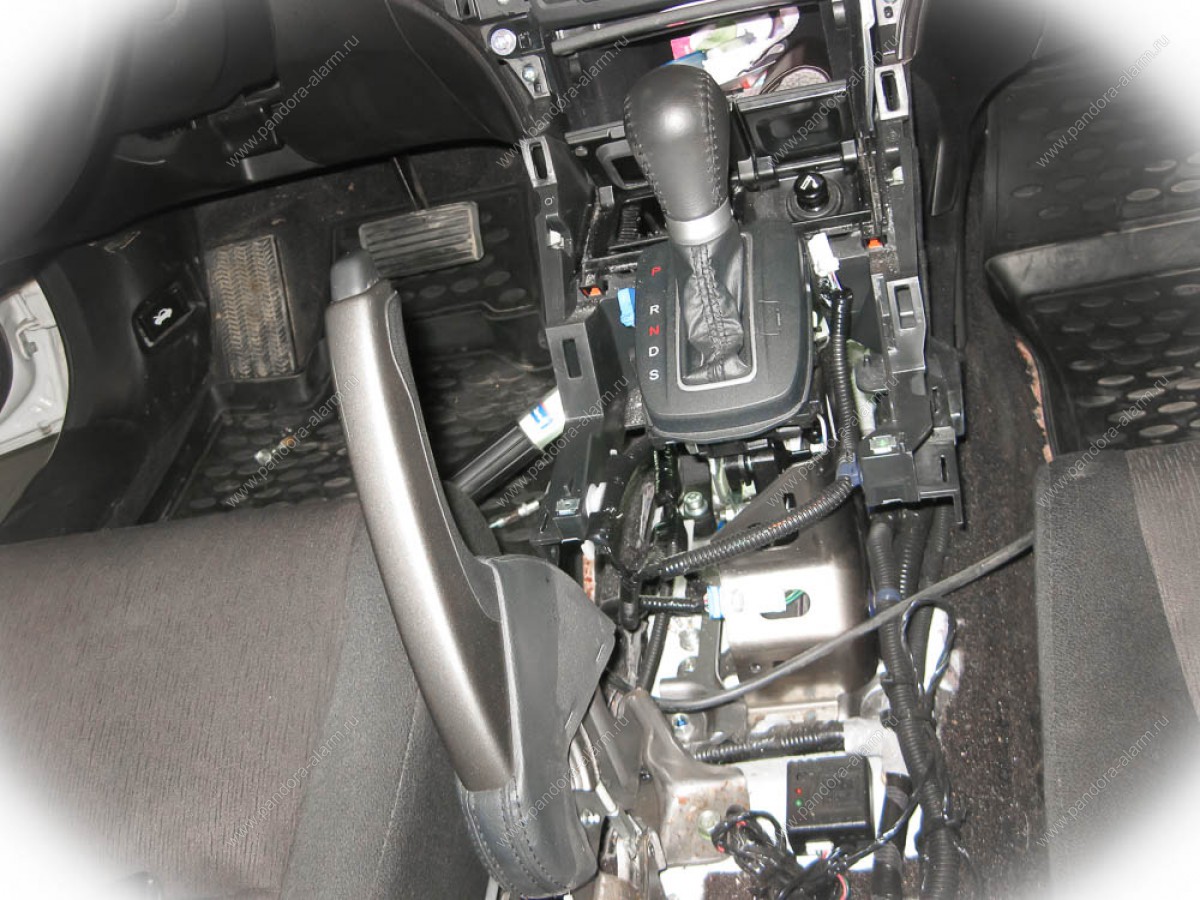 Honda Accord установка замка на КПП