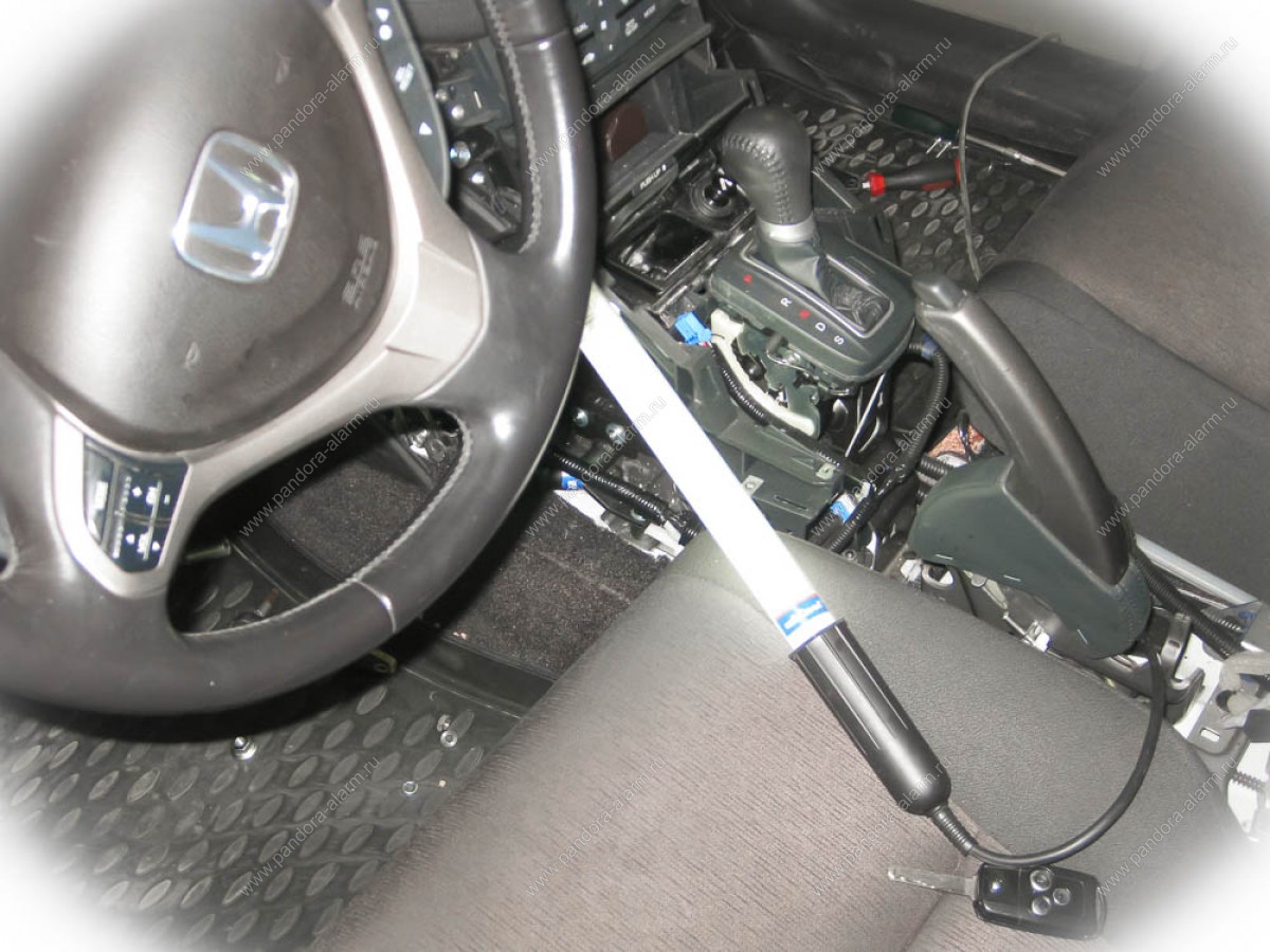 Honda Accord установка замка на КПП